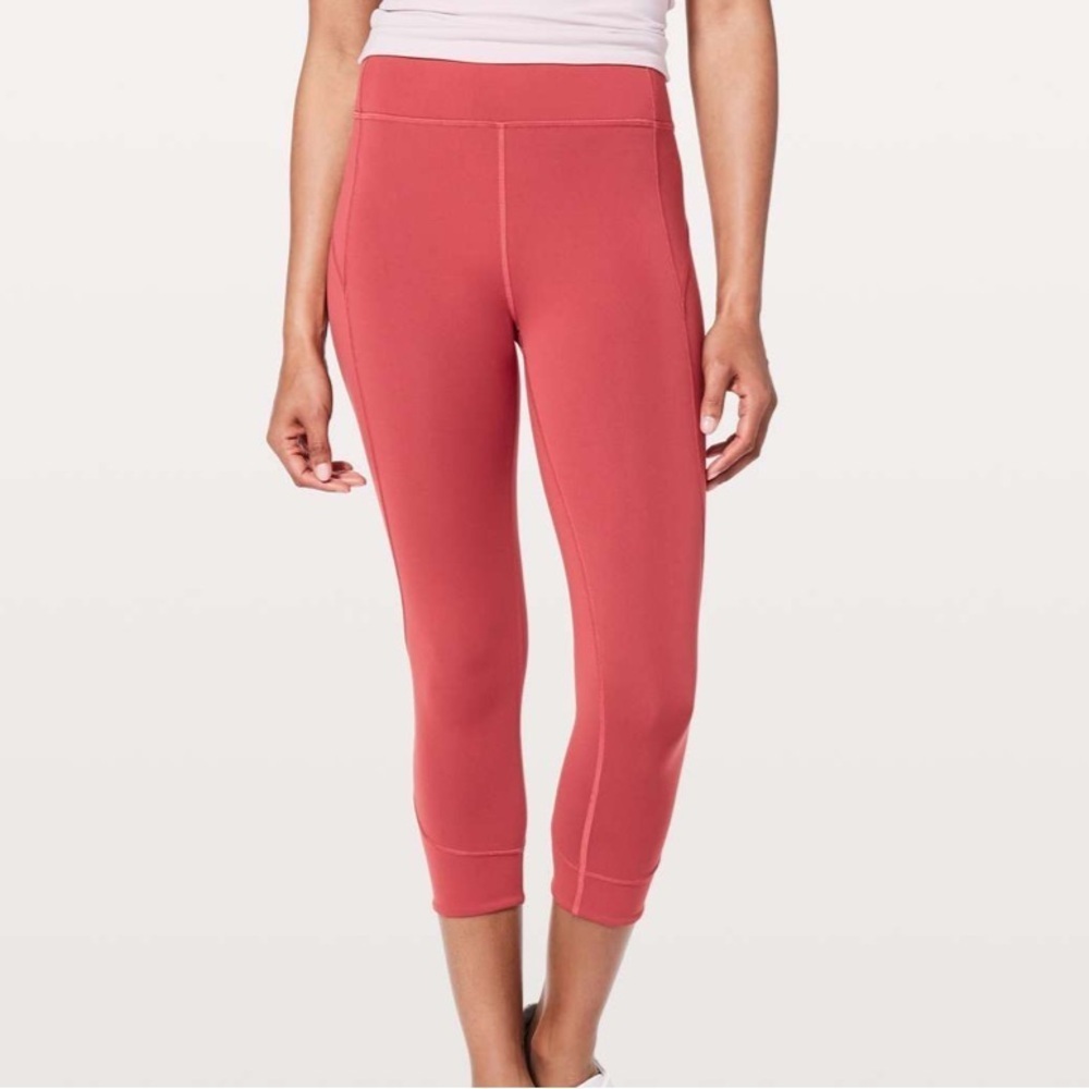 Lululemon In‎ Movement Crop Everlux 19" Vintage Rose 10